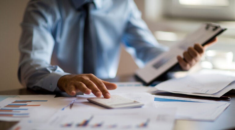 How to Calculate the True ROI of Warehouse Automation