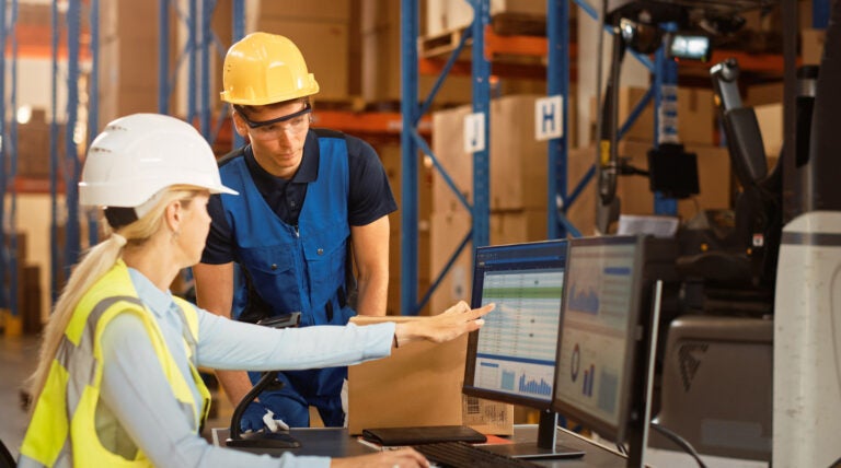 Enhancing-Warehouse-Efficencey-UK-Featured